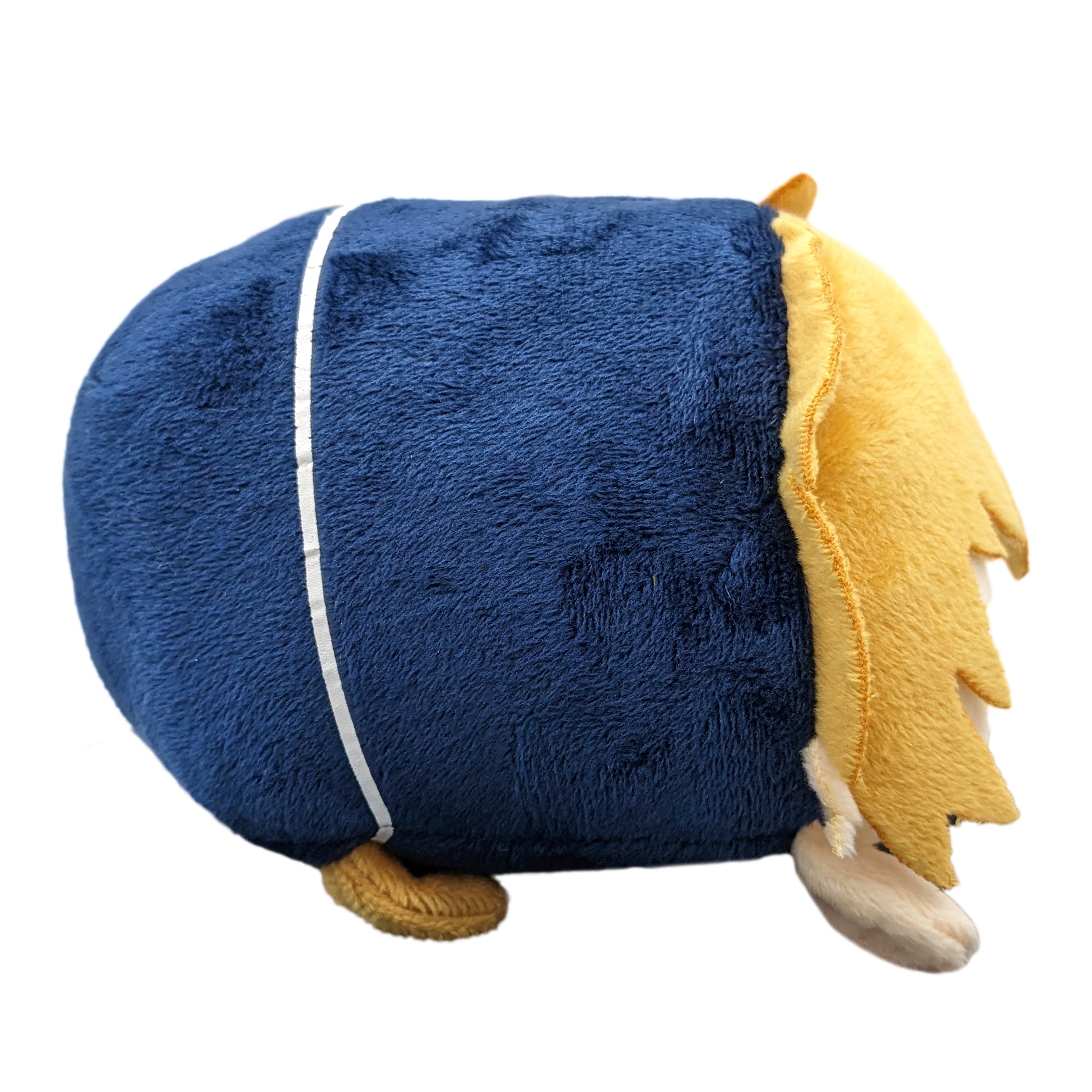 Kyo Soma Winter Uniform & Cat 2 Mochibi Plush Set